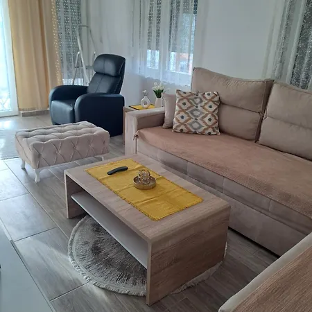 Stan Na Dan M Apartment Smederevska Palanka